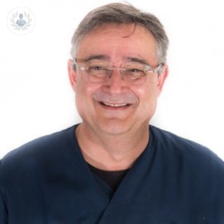 Dr. Carlos Mas Bermejo