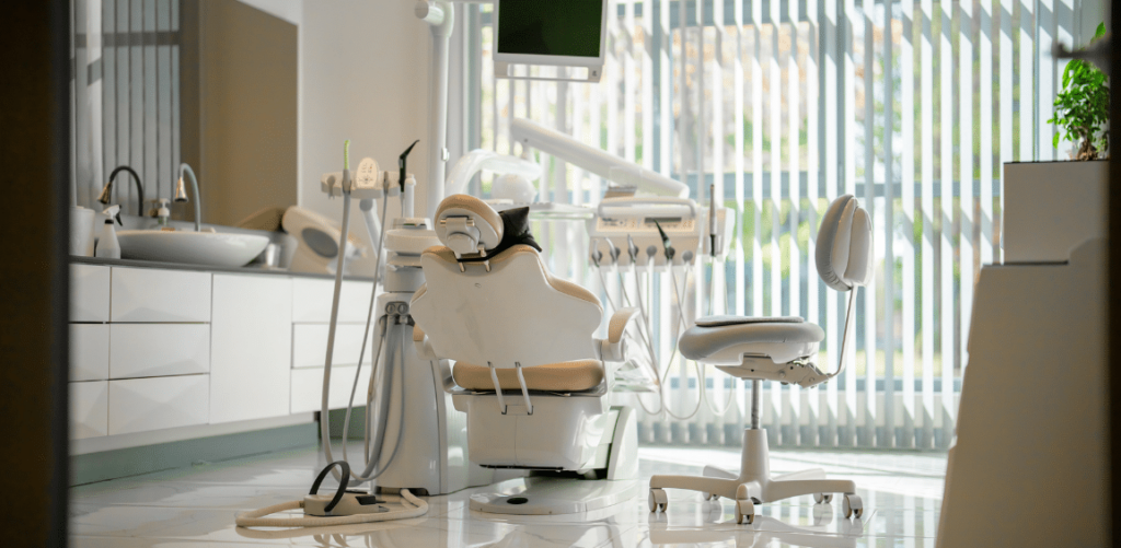 Cómo una Asesoría en tu Clínica Dental Impulsa el Éxito y la Eficiencia