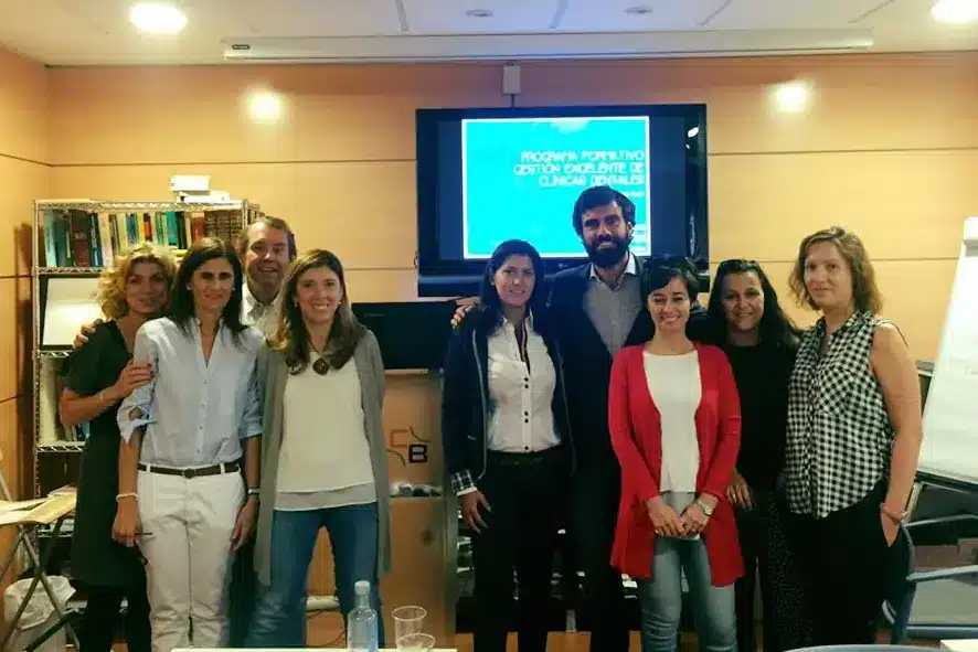 Consultoria-en-la-Clinica-Bowen-Experiencia-excelente-del-paciente.-Madrid.-Septiembre-2016.jpg.webp