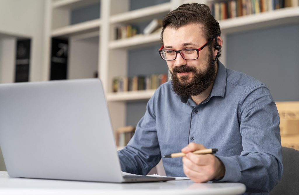 Máster online en gestión de clínicas dentales
