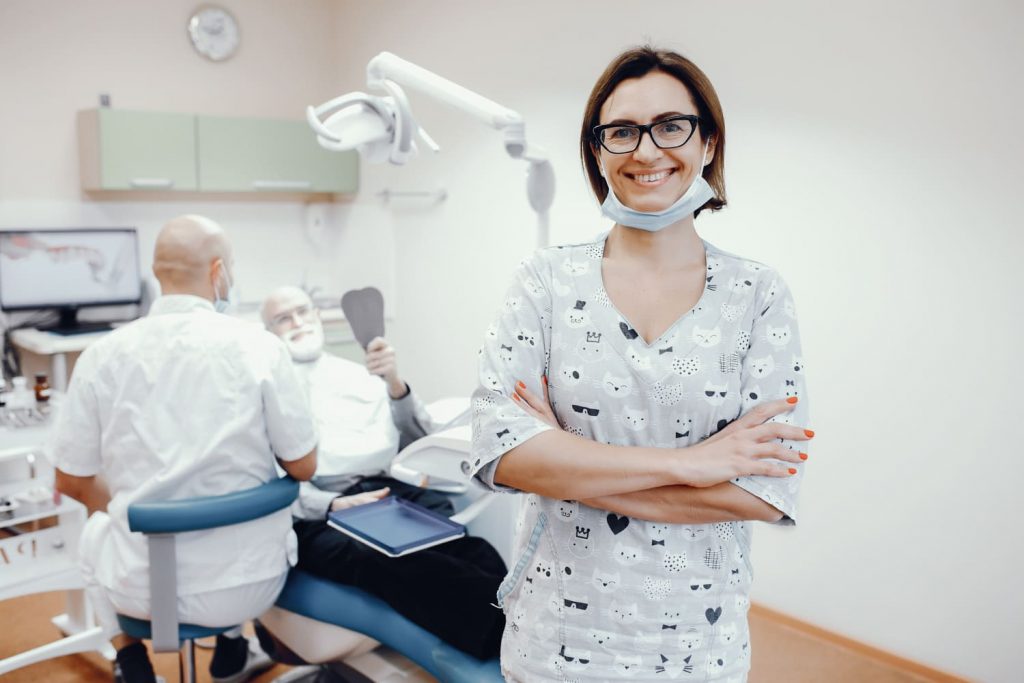 apuesta por el traspaso de clínicas dentales